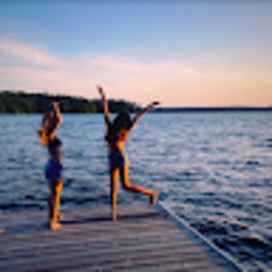 Meet your Posher, Mia